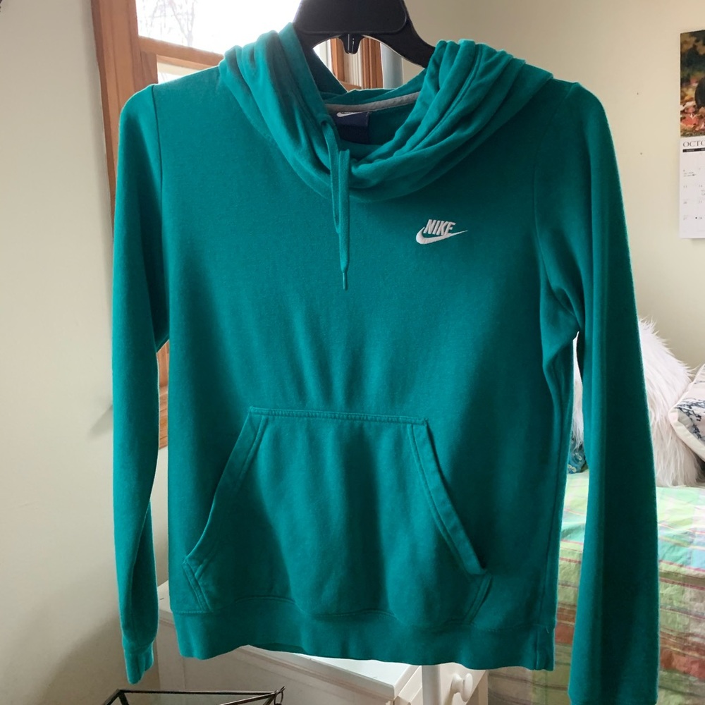 Nike Women’s Hoodie